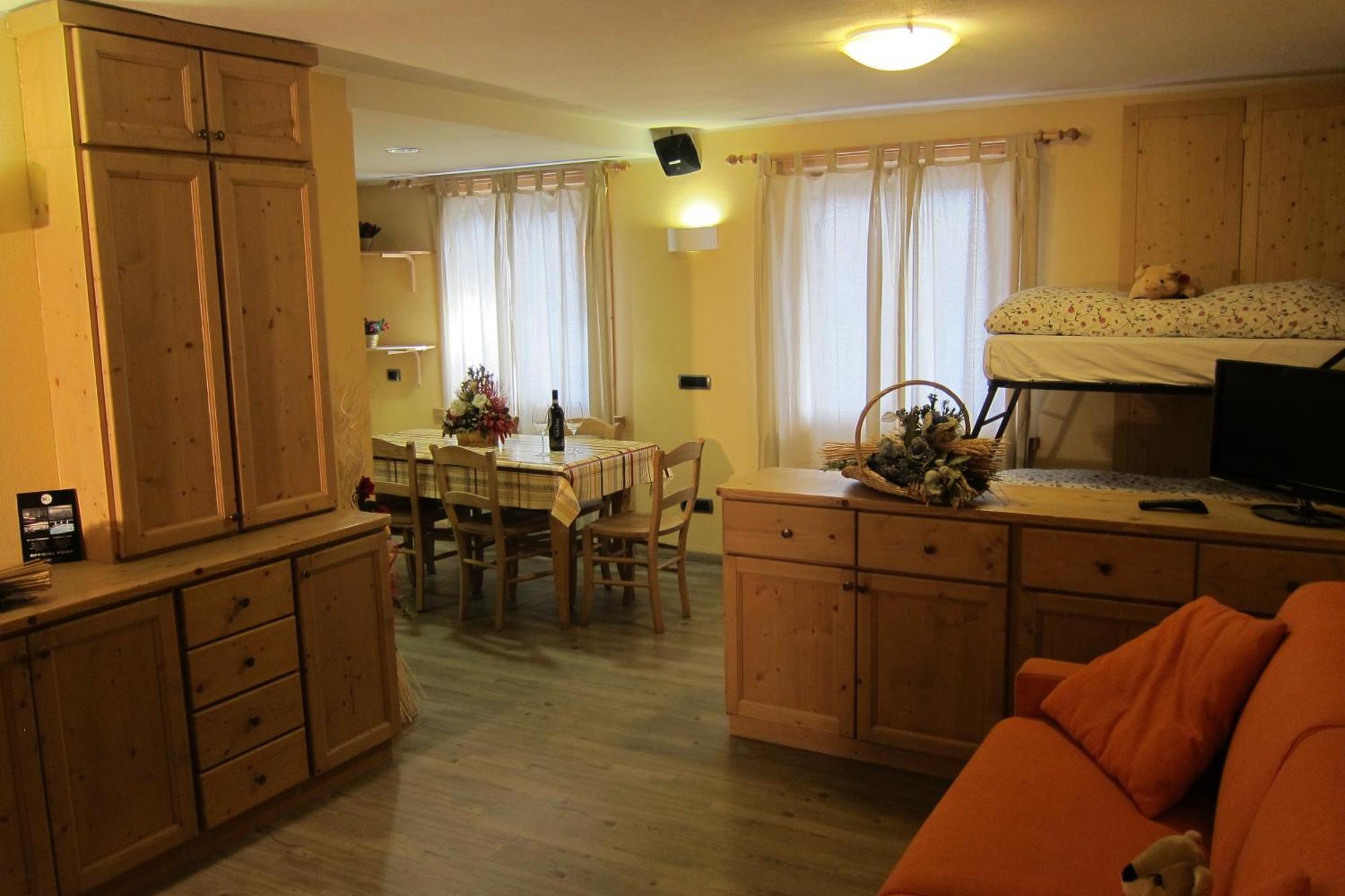 Chalet Del Sole Per Gruppi Livigno Dış mekan fotoğraf